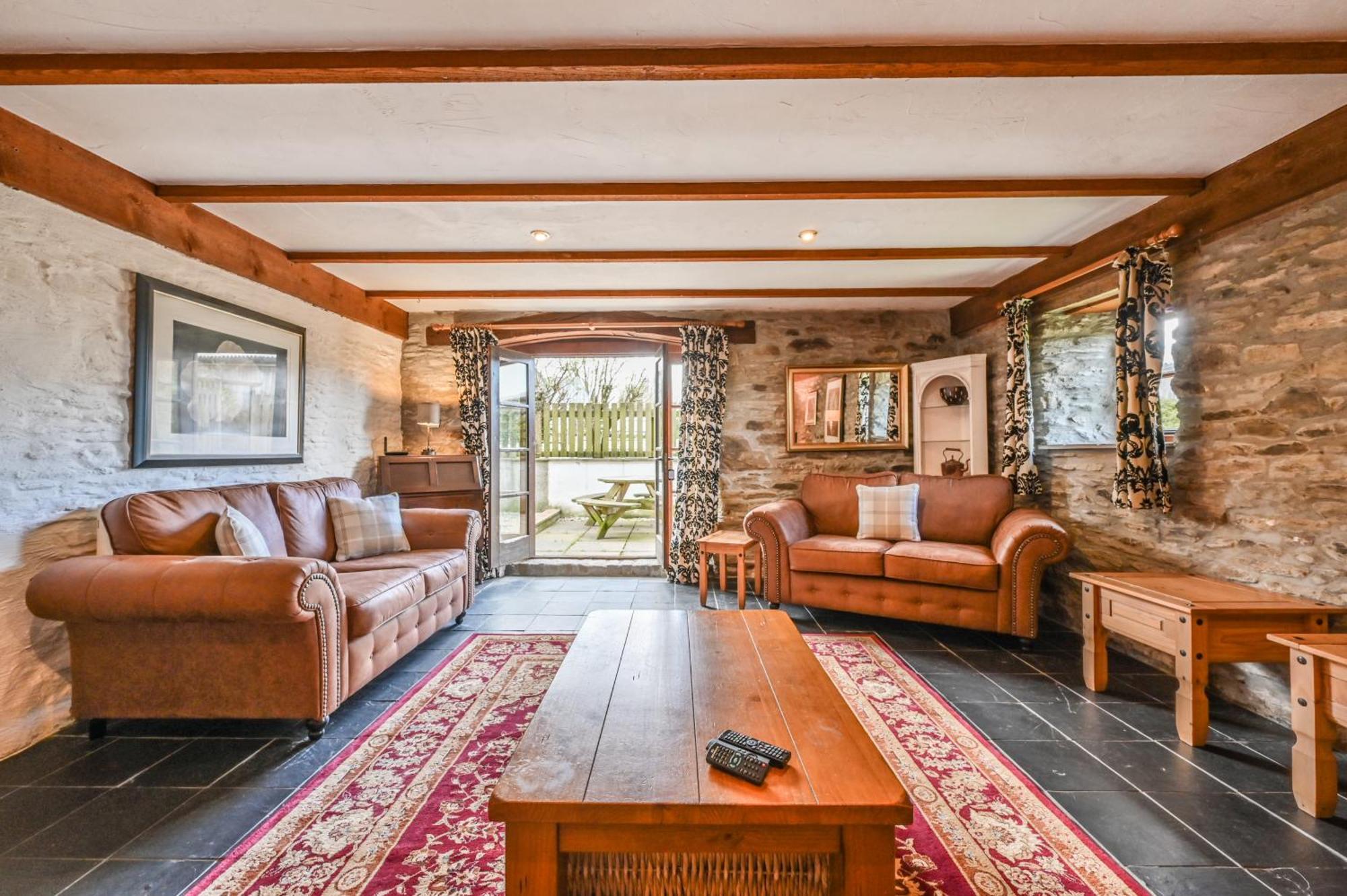 Polean Farm Cottages - With Free Animal Feeding And Pony Rides And Free Access To A Nearby Pool Looe Esterno foto